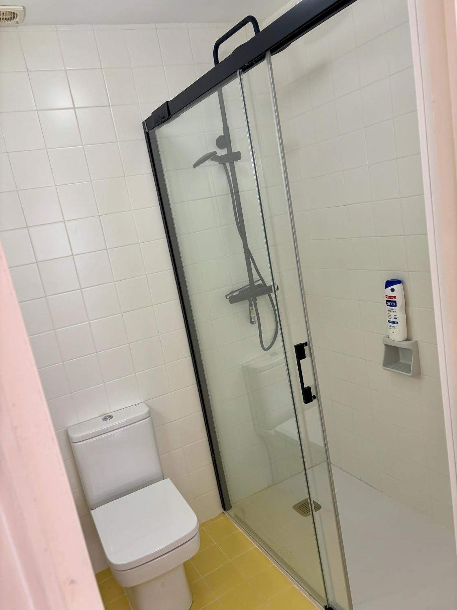 Tradicional Apartamento Central De 2 Camas Dobles Benalmádena Kültér fotó